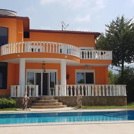 Villa Moonlight